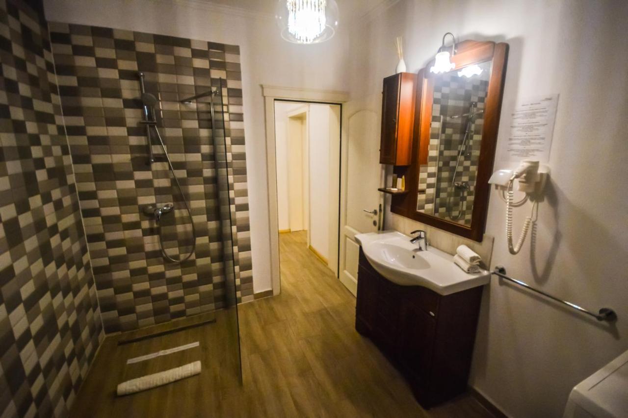 Sarada Boutique Luxury Apartment Ντέβα Εξωτερικό φωτογραφία