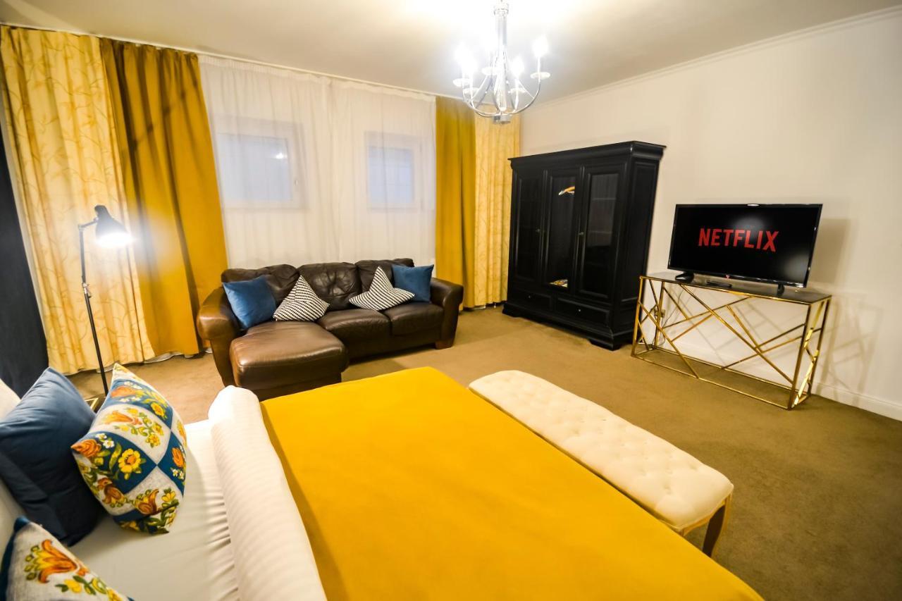 Sarada Boutique Luxury Apartment Ντέβα Εξωτερικό φωτογραφία